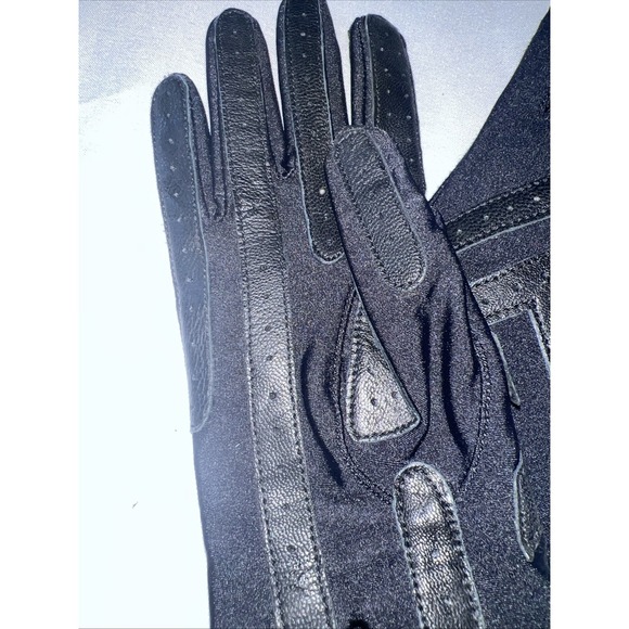 NEW Vintage Isotoner Gloves The Original Black One Size Driving Spandex 430 - Picture 2 of 5